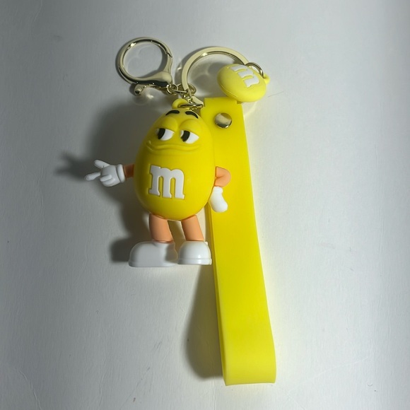 M&M Yellow Keychain/Keyring/Bag Charm NWT - Picture 2 of 4